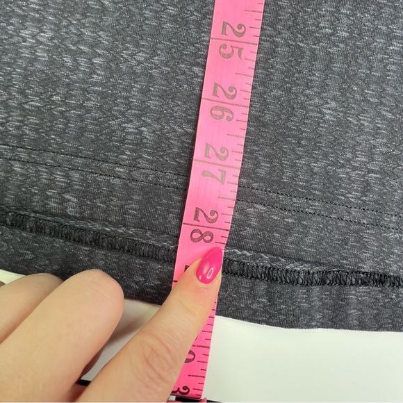 Lululemon Cool Racerback Extra Long Ziggy Wee Luon
Ziggy Wee Greys Tank Top - Picture 8 of 12